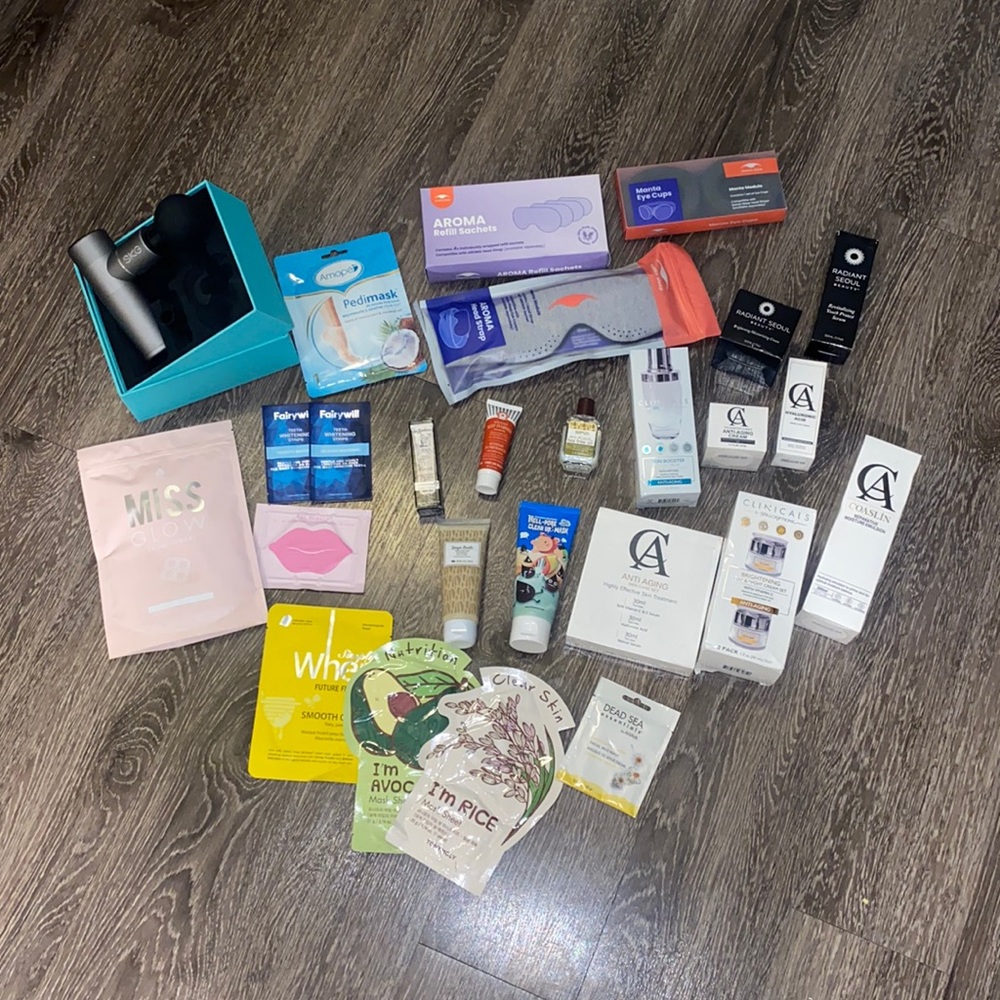 THERA GUN & SKINCARE / SELF CARE BUNDLE